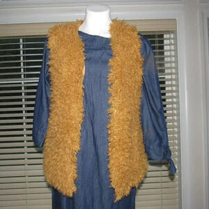 NWT VERTIGO Teddy Bear Mustard Vest Size XS